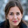 Renata Bissig mit Winterhintergrund